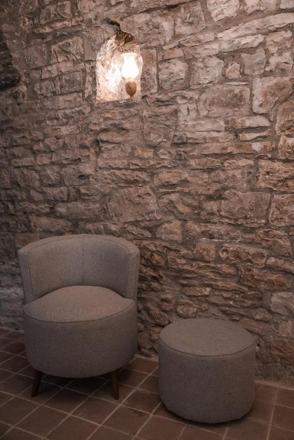 Helin'S Hostel By Backpackers Berat Buitenkant foto